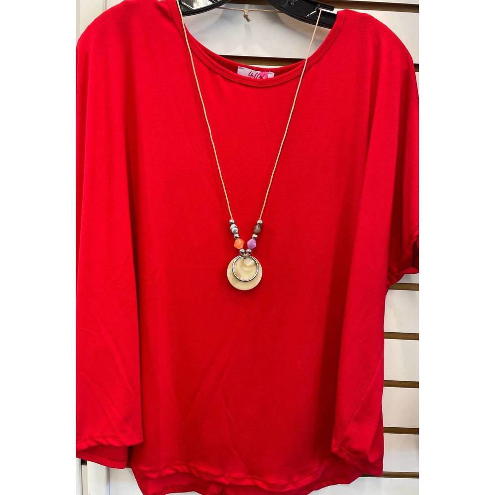 NEW YOLLY woven tee with necklace in red